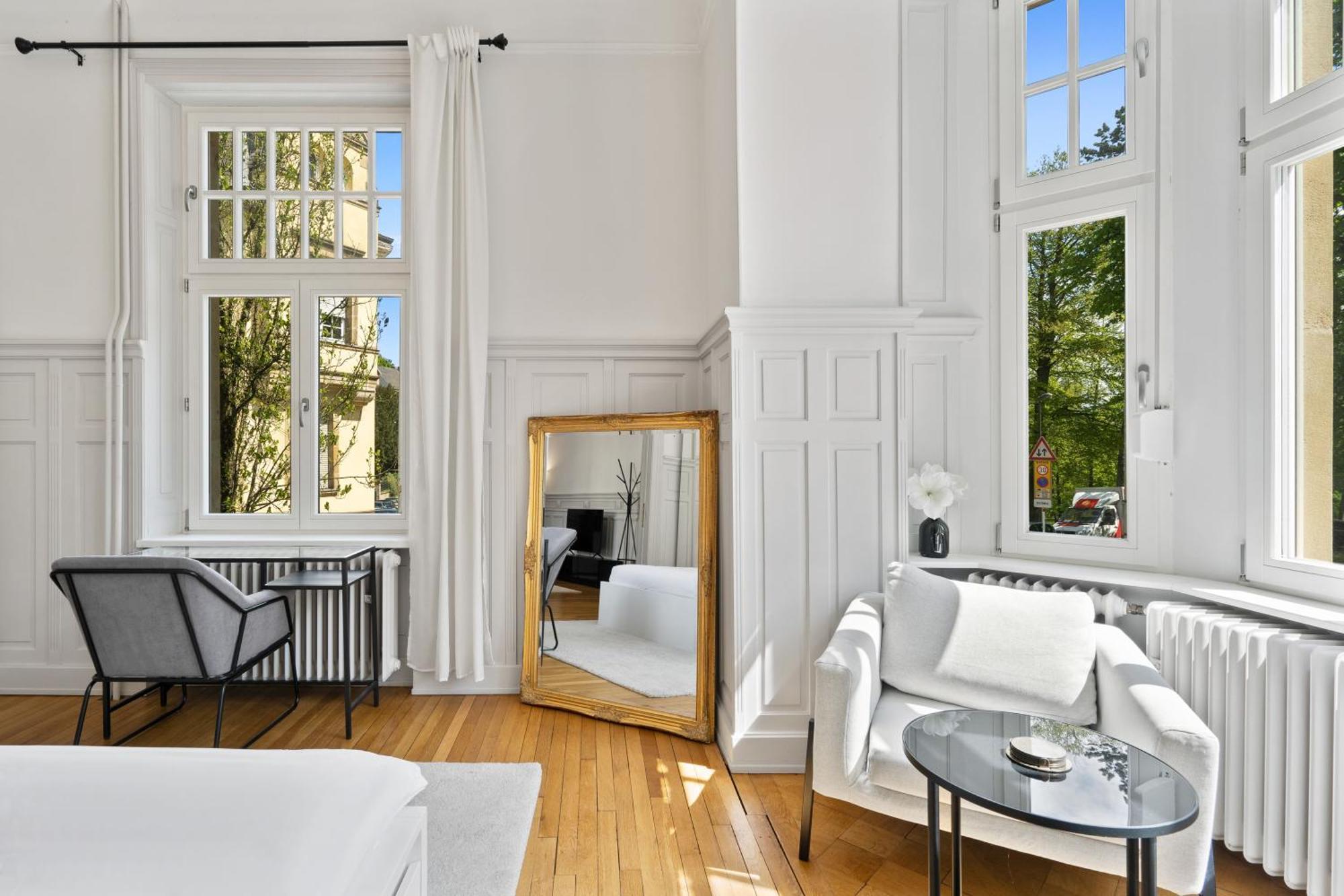 Appartement Sleek And Sophisticated In Prime Location *